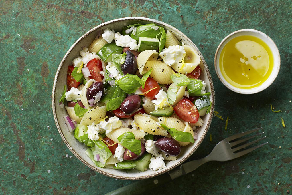 Recipe: Greek-style Easy Pasta Salad | Rachel Phipps